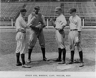 Varsity catcher Paul Robeson and members of the Rutgers baseball team
