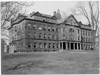 Winants Hall on the Rutgers campus as it looked prior to 1920